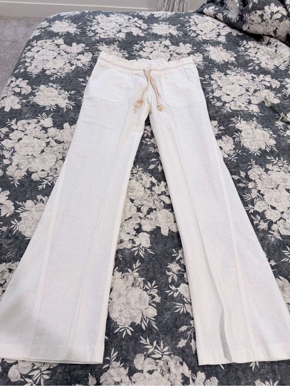 Roxy Cream Wide leg linen pants with drawstring.